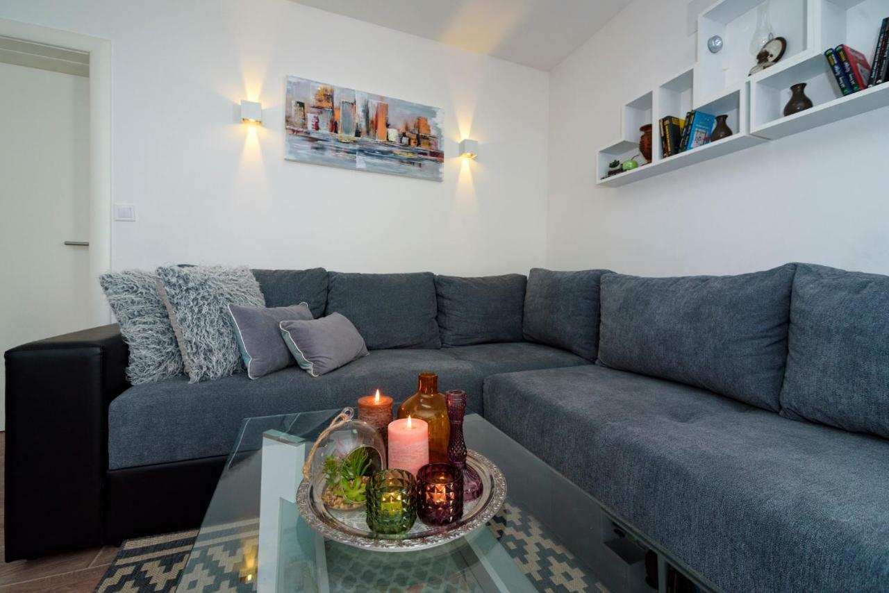Apartments Magli Kaštela Kültér fotó